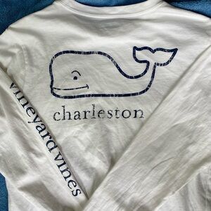 Vineyard Vines Charleston Vintage Whale Graphic long sleeved pocket tee boys L